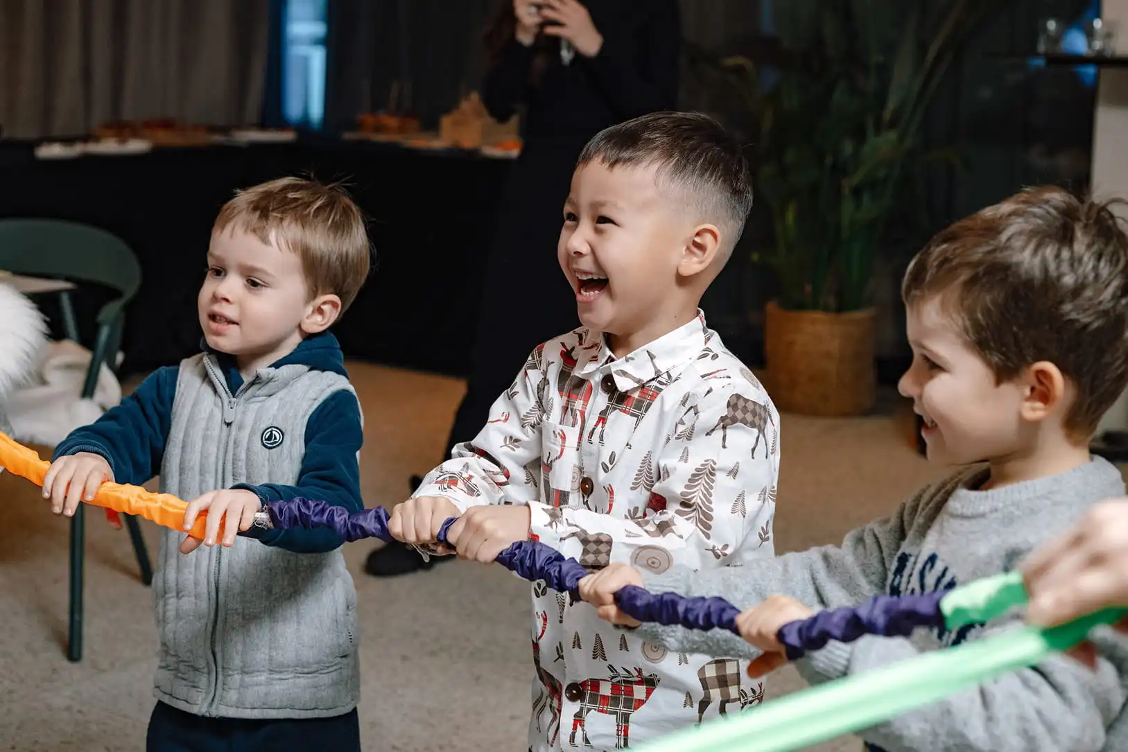 Utrinek z otroškega praznovanja Barvy Event 15