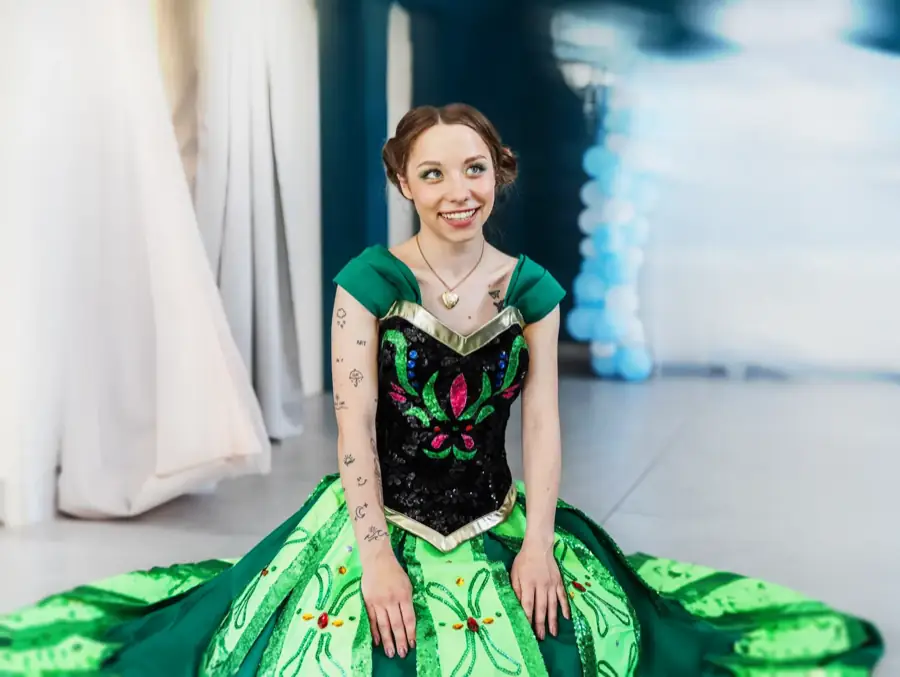Kostum Princesa Anna za otroško praznovanje
